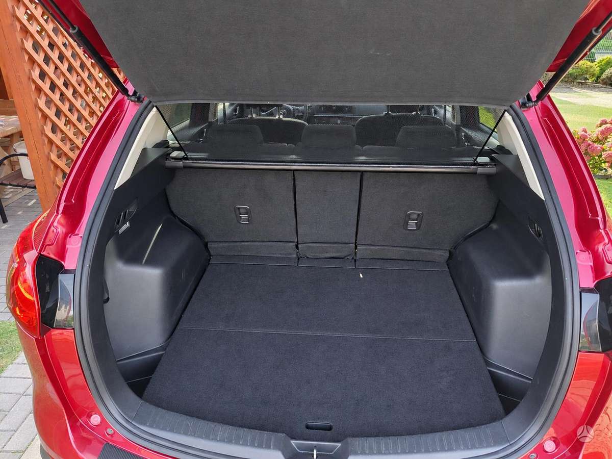 Mazda CX-5, 2.2 l., Внедорожник / Кроссовер