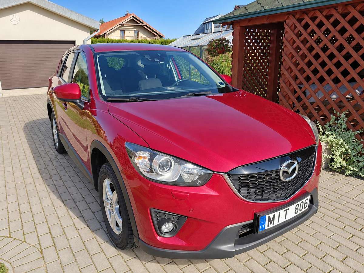 Mazda CX-5, 2.2 l., off-road / crossover