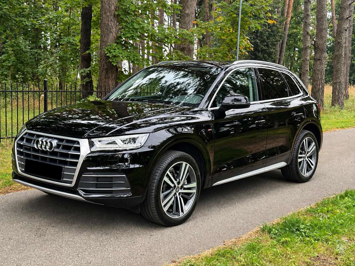 Audi Q5, 2.0 l., Внедорожник / Кроссовер