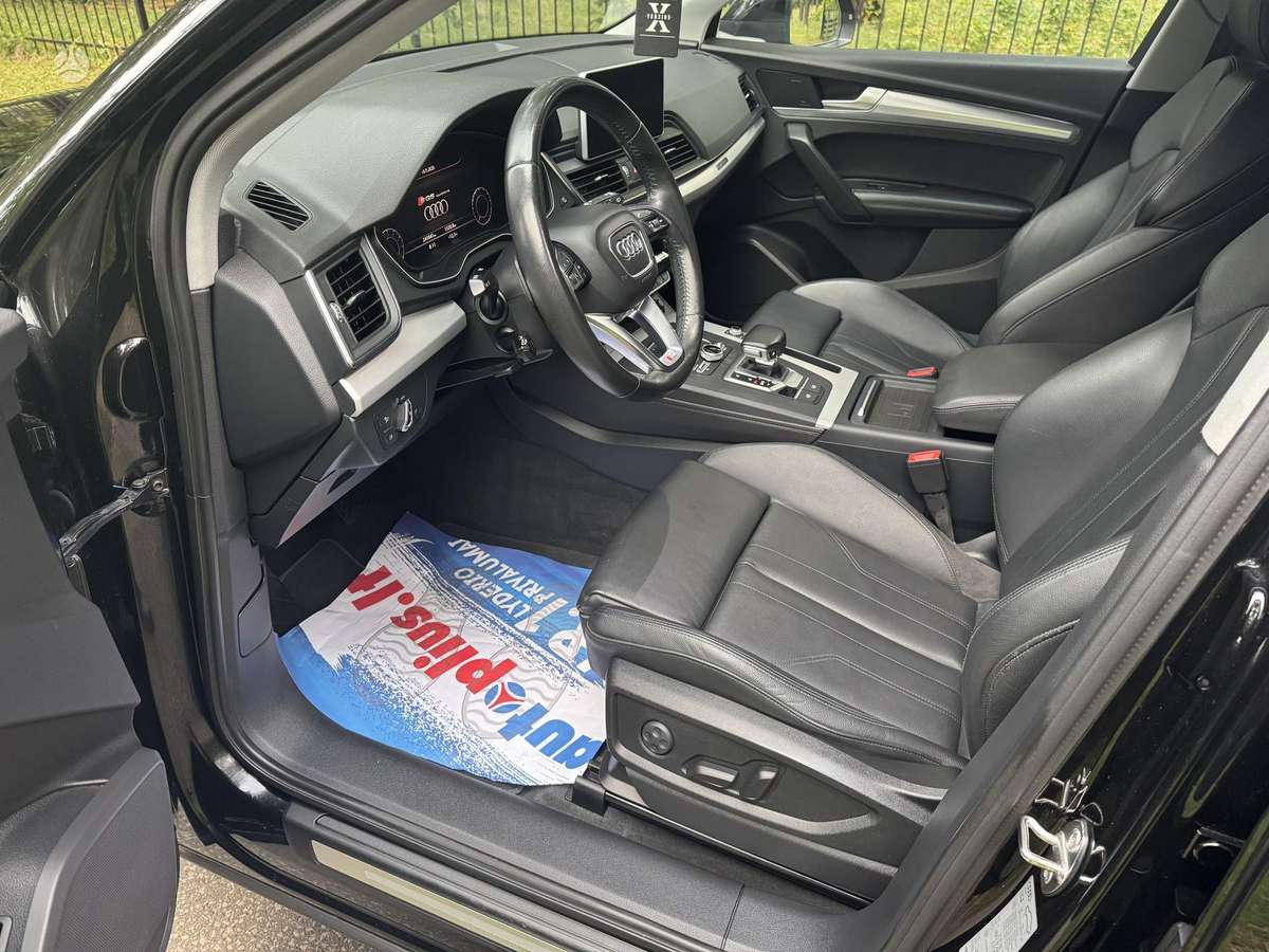 Audi Q5, 2.0 l., Внедорожник / Кроссовер