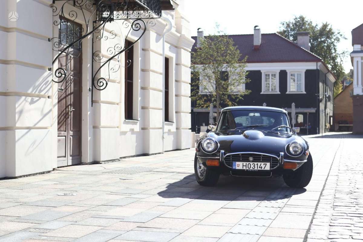 Jaguar E-Type, 5.2 l., mpv / minivan
