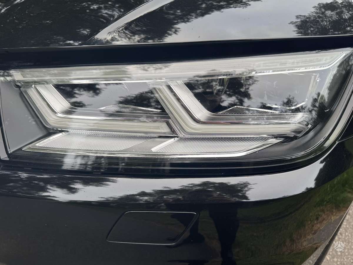 Audi Q5, 2.0 l., Внедорожник / Кроссовер