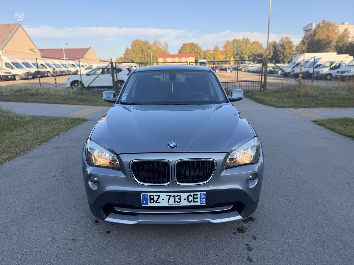 BMW X1, 2.0 l., hatchback