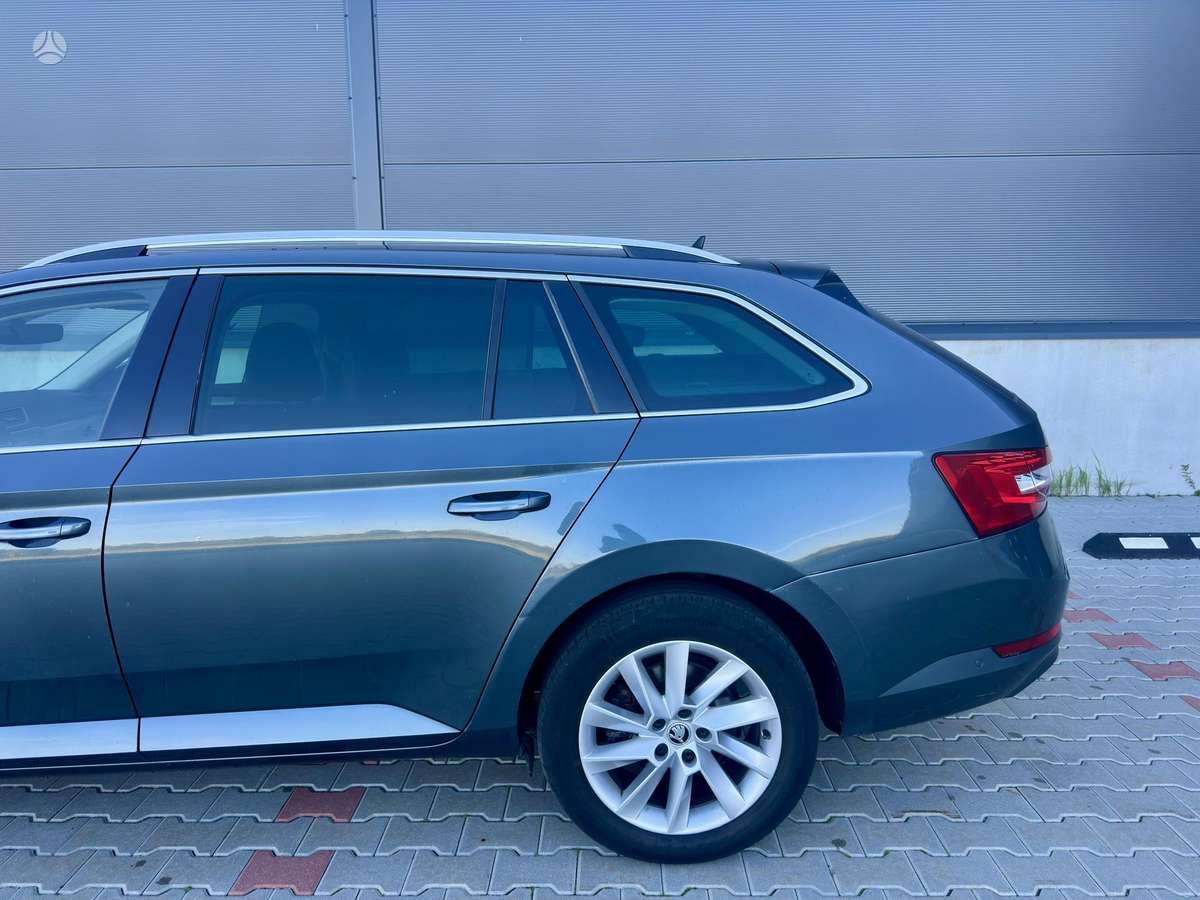 Skoda Superb, 2.0 l., wagon