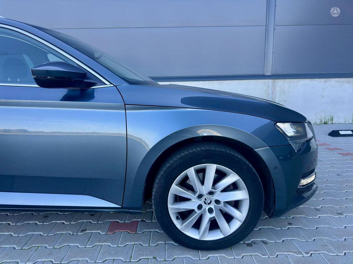 Skoda Superb, 2.0 l., wagon