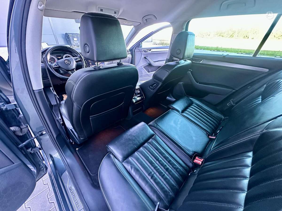 Skoda Superb, 2.0 l., wagon