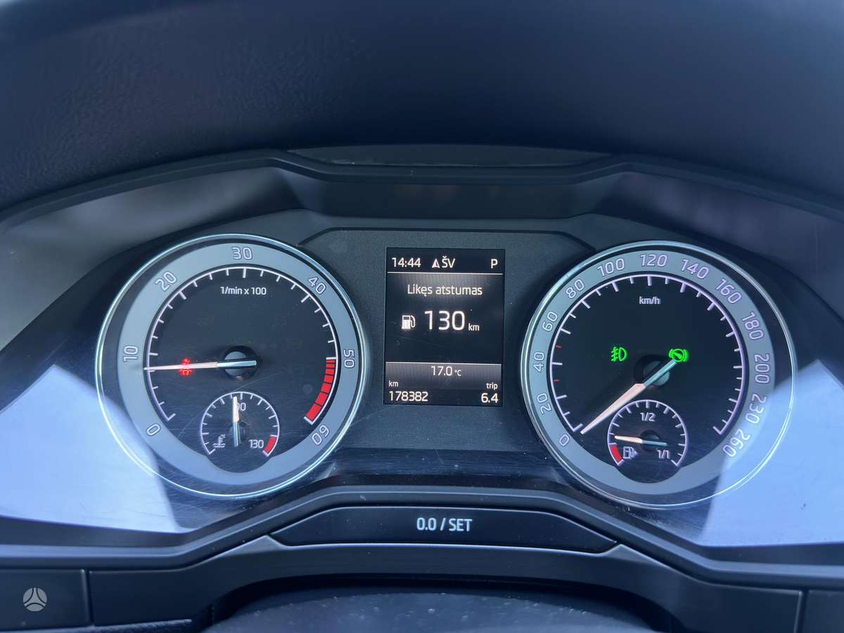 Skoda Superb, 2.0 l., wagon