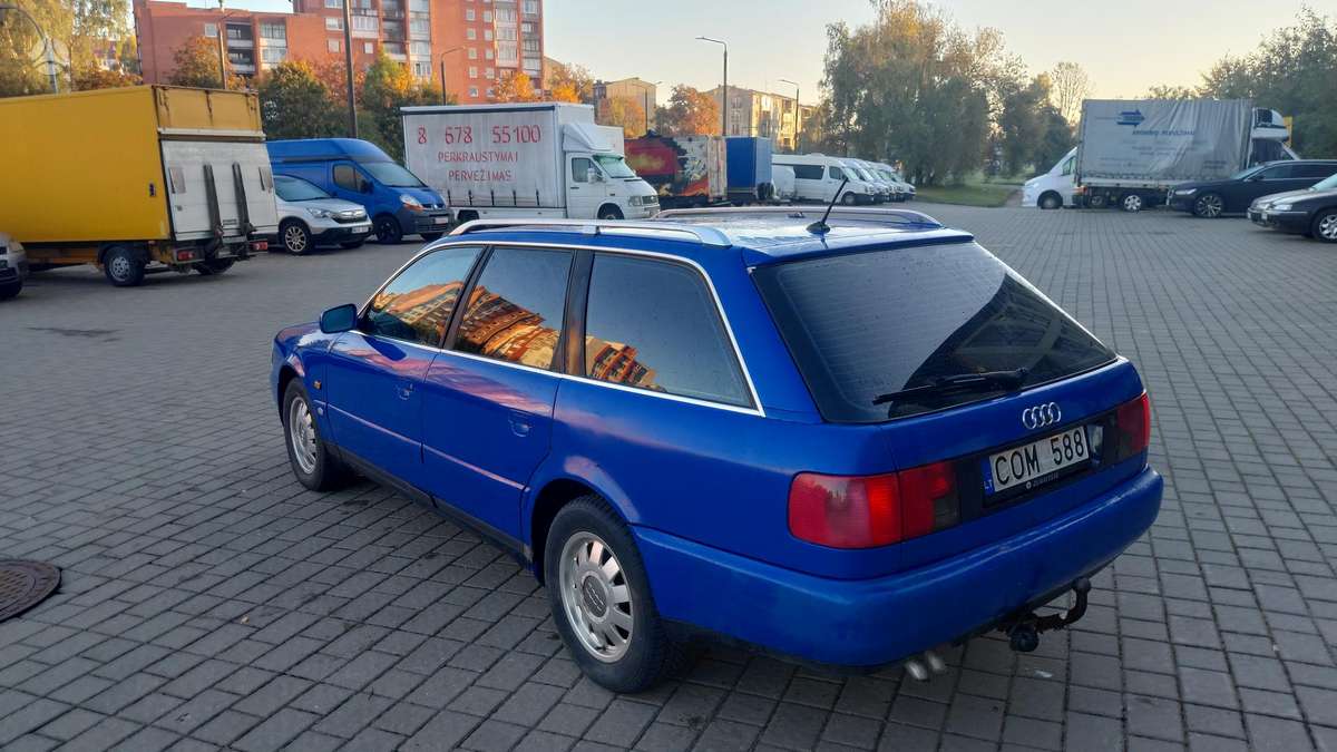 Audi A6, 2.5 l., universalas