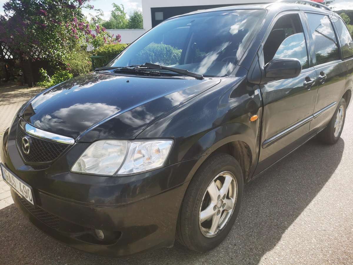 Mazda MPV, Минивэн