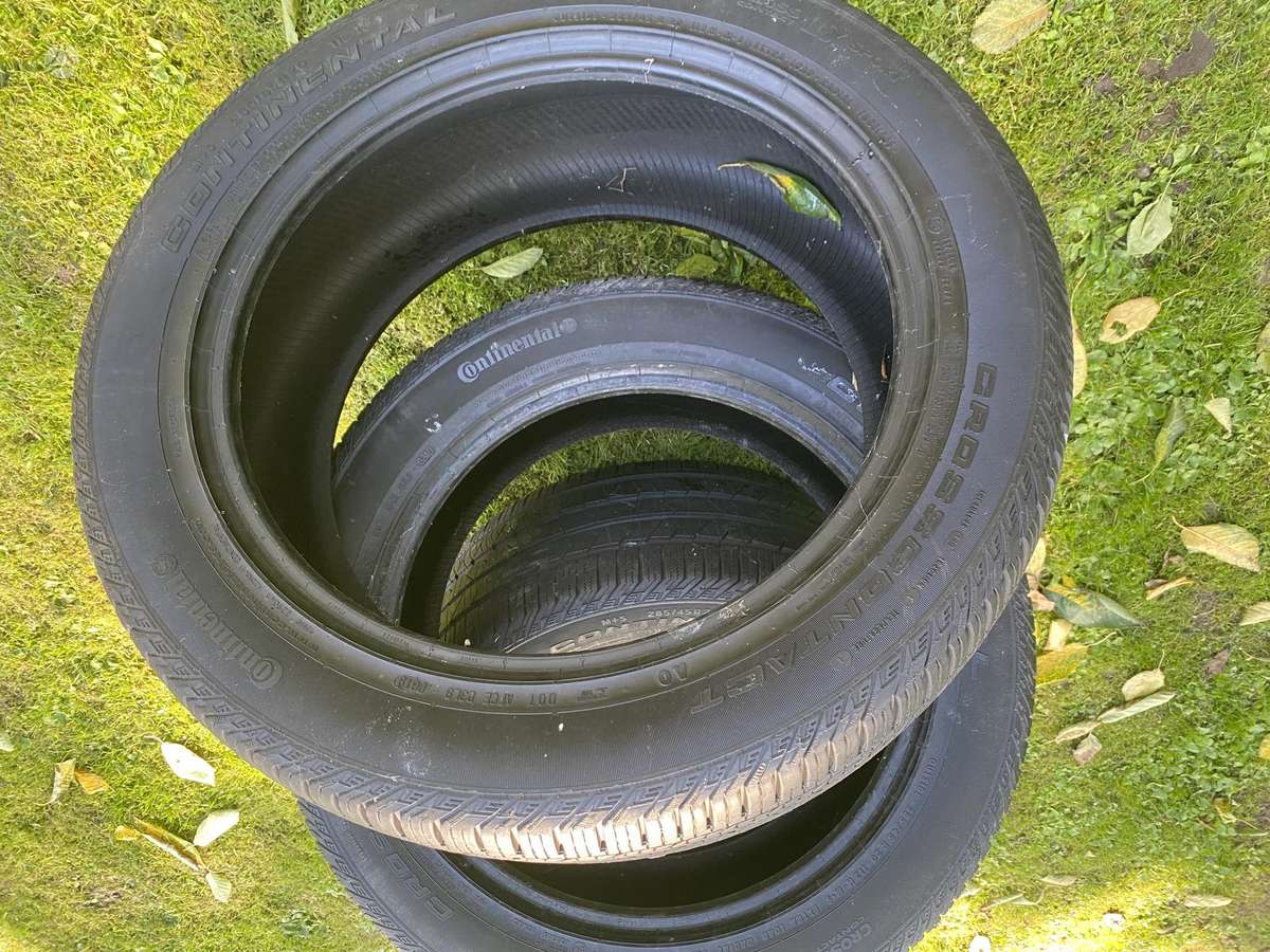 Continental, universalios 285/45 R20