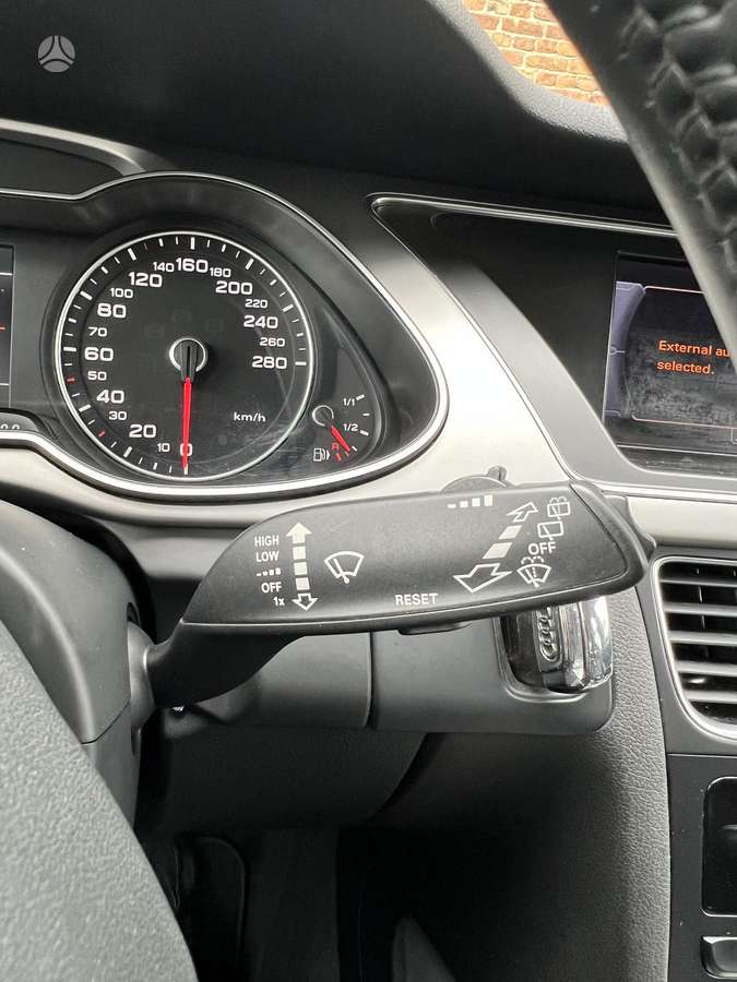 Audi A4, 1.8 l., universalas