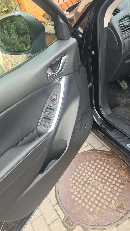 Mazda CX-5, 2.2 l., off-road / crossover