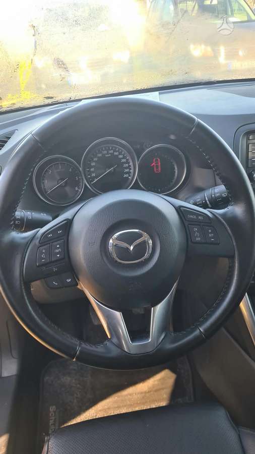 Mazda CX-5, 2.2 l., off-road / crossover