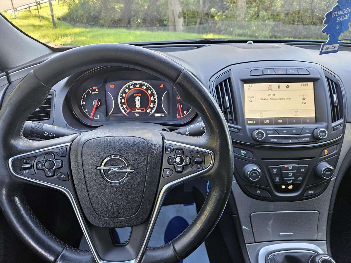 Opel Insignia, 2.0 l., wagon