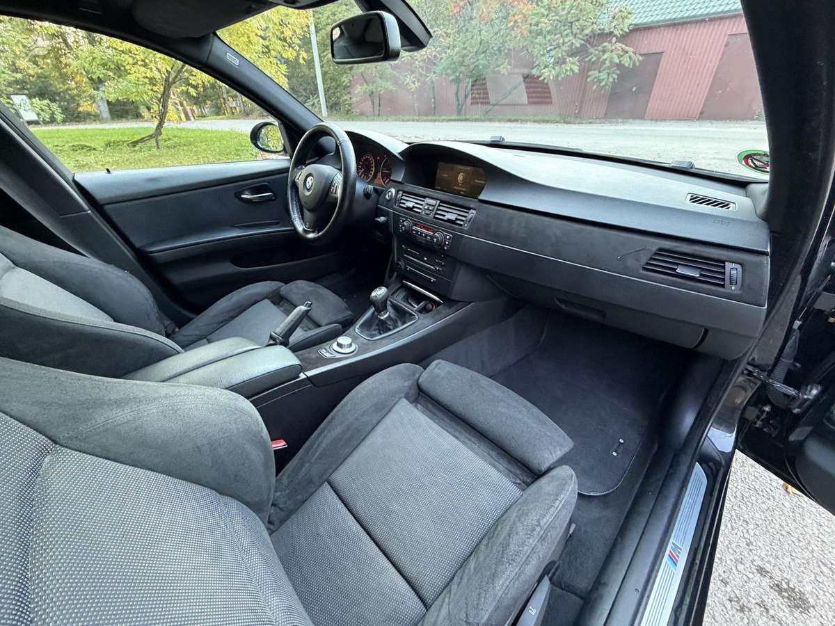 BMW 320, 2.0 l., wagon