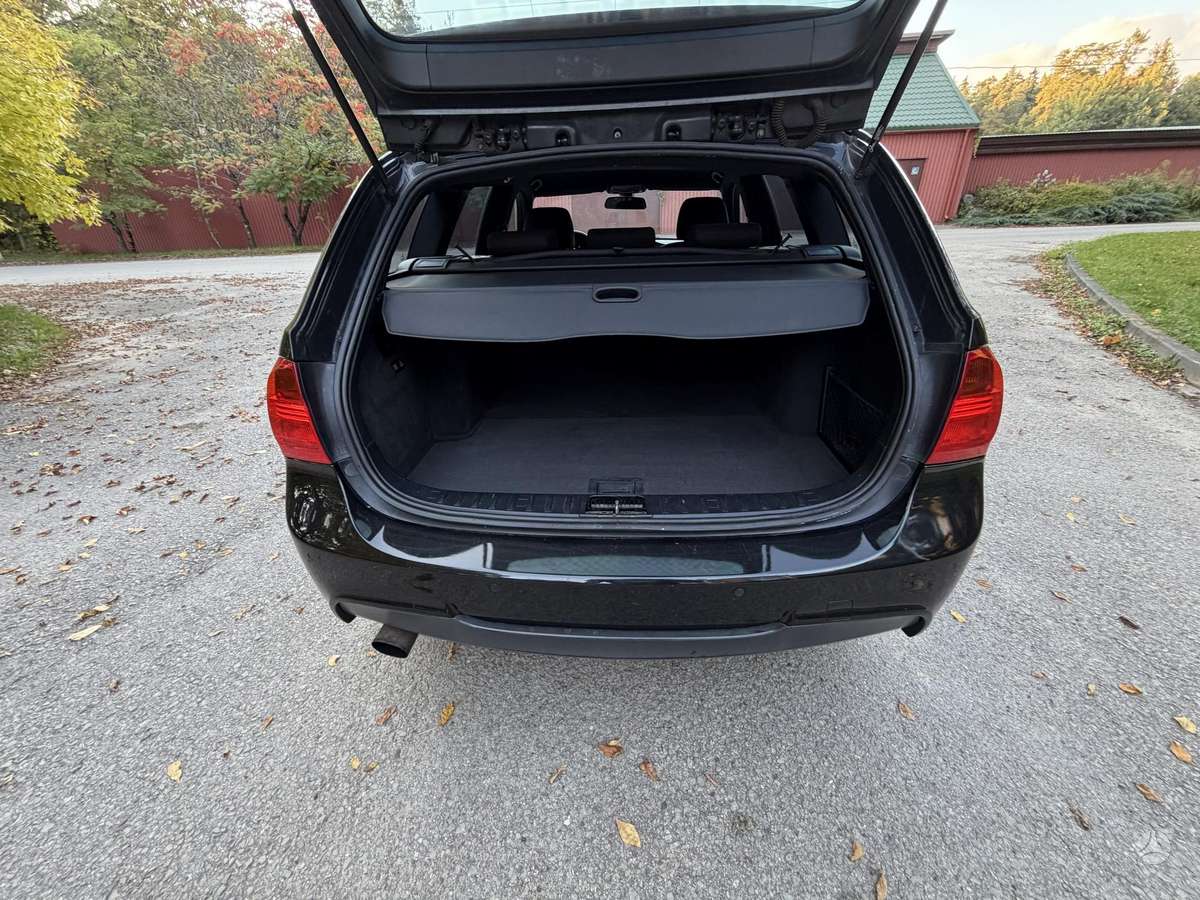 BMW 320, 2.0 l., universalas