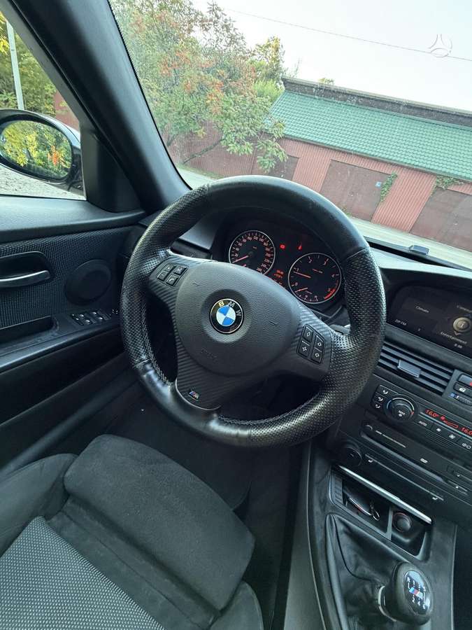 BMW 320, 2.0 l., universalas