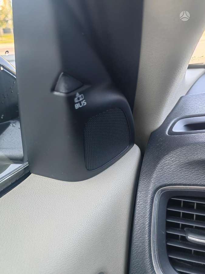 Volvo S60, 2.5 l., Седан
