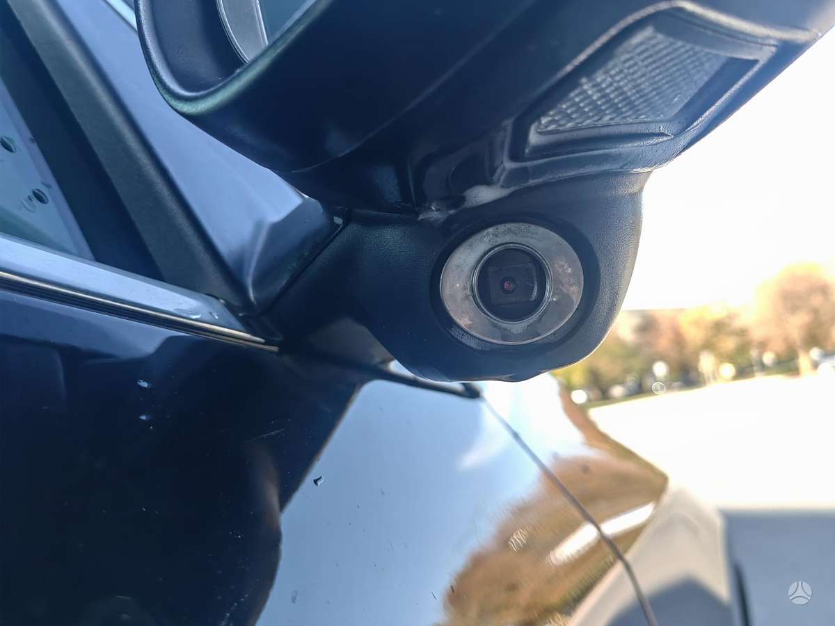 Volvo S60, 2.5 l., Седан