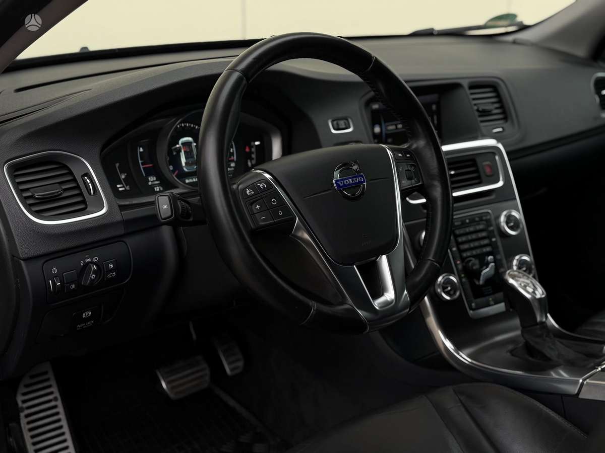 Volvo V60, 2.0 l., Универсал