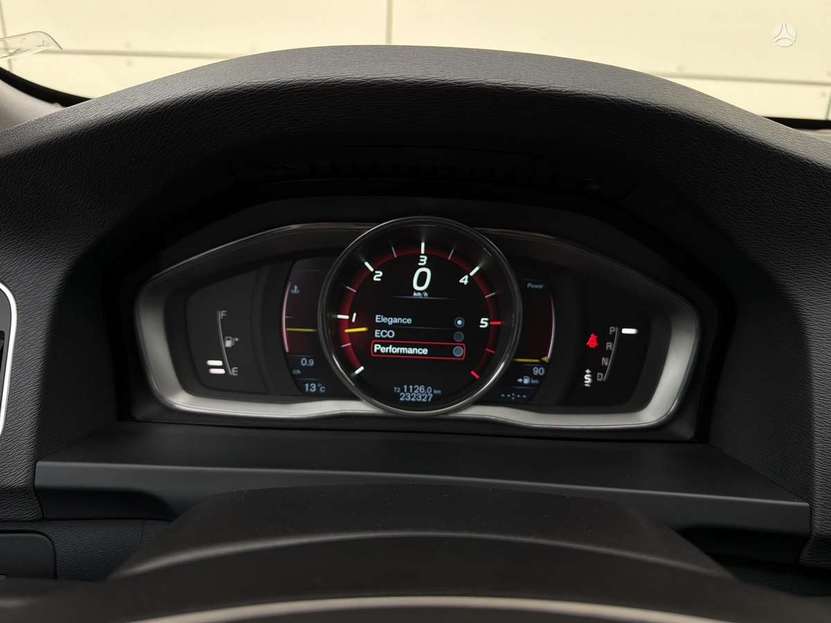 Volvo V60, 2.0 l., Универсал