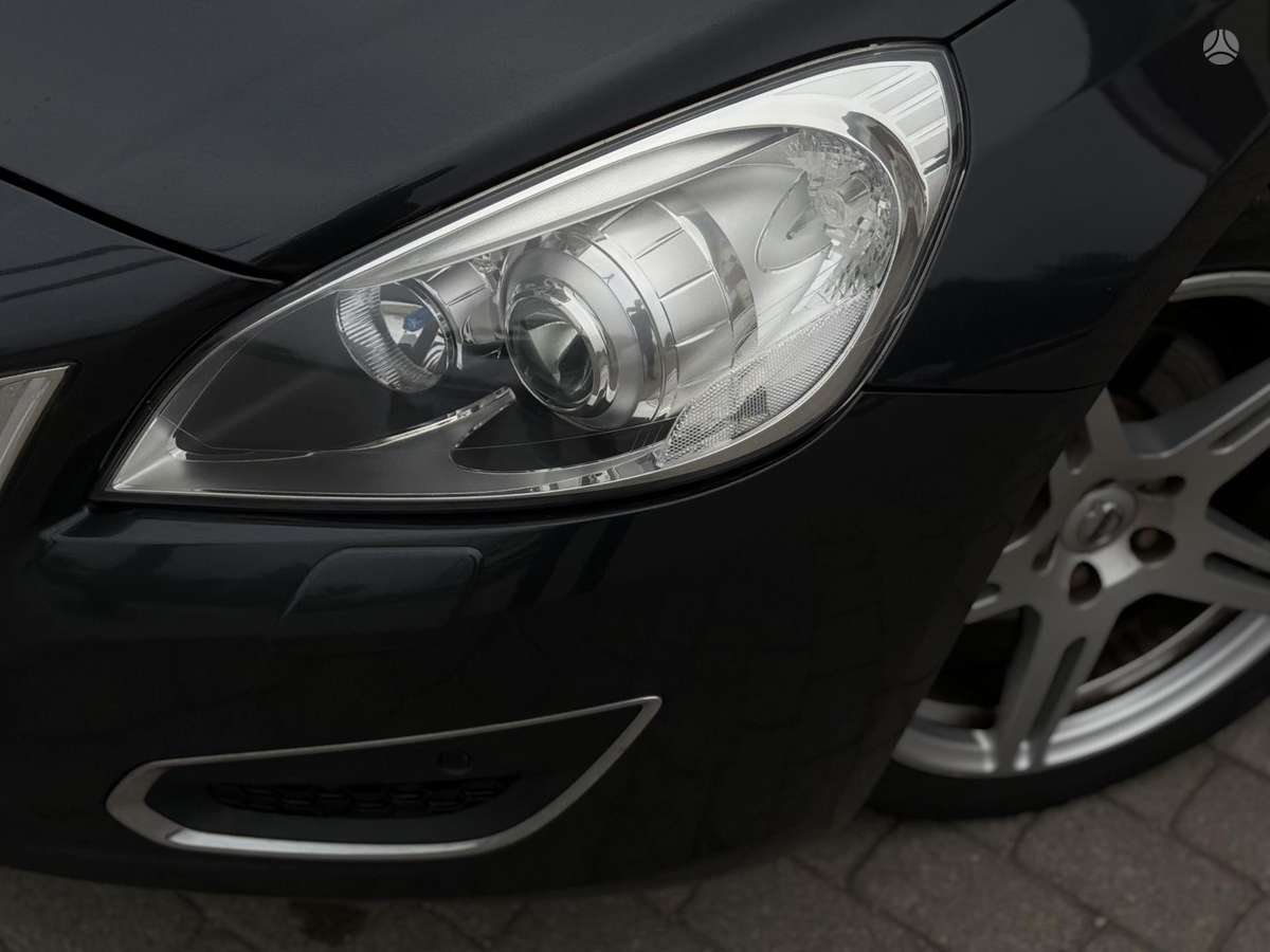 Volvo V60, 2.0 l., wagon