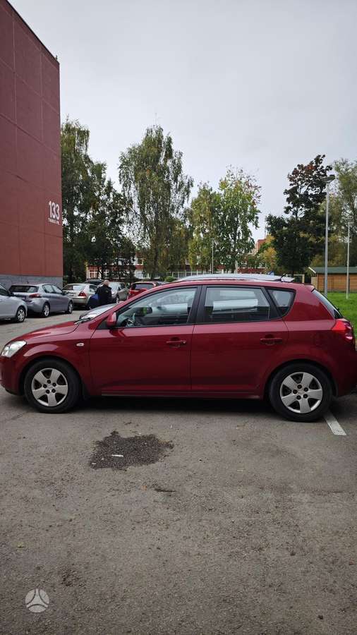 Kia Ceed, 1.6 l., Хэтчбек
