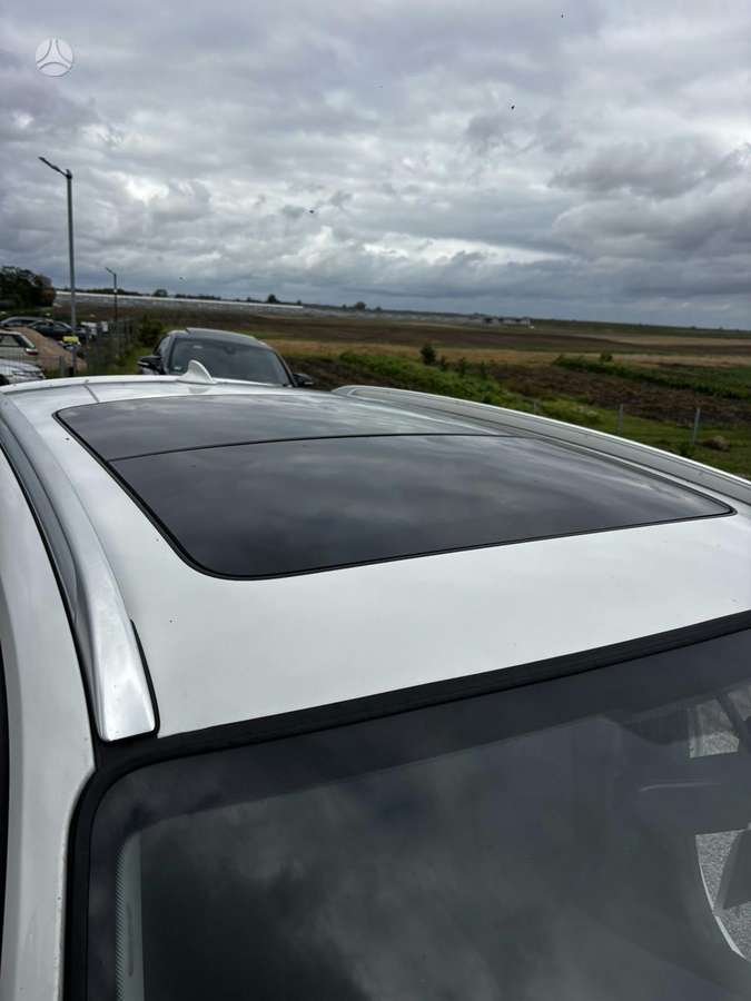 BMW X1, 2.0 l., off-road / crossover