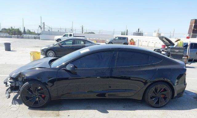 Tesla Model 3, 82 kWh, hečbekas