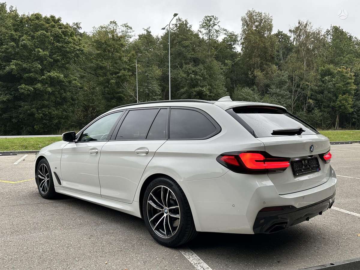 BMW 520, 2.0 l., Универсал