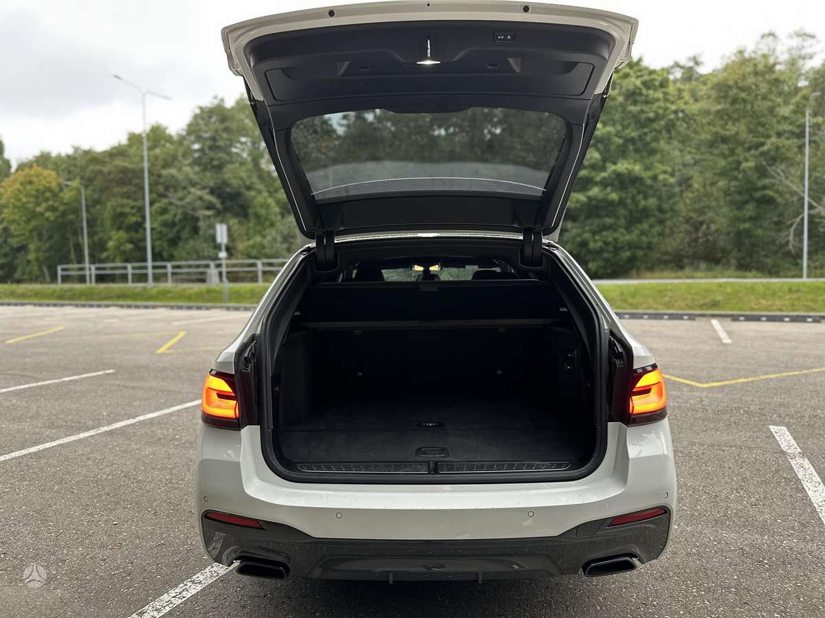 BMW 520, 2.0 l., Универсал
