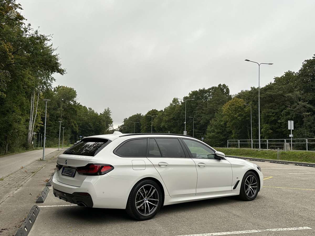 BMW 520, 2.0 l., Универсал
