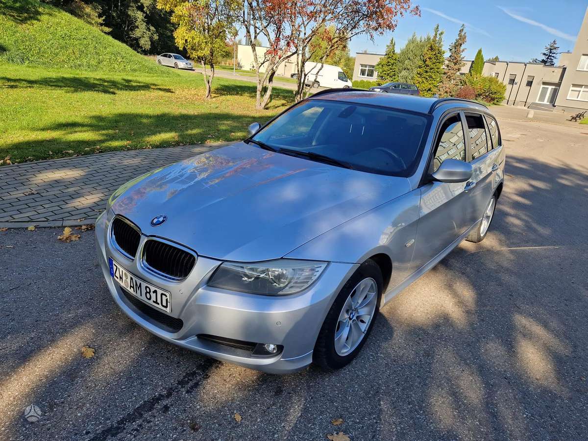 BMW 318, wagon
