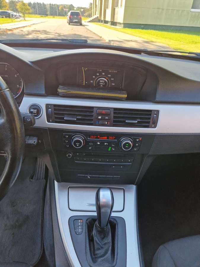 BMW 318, wagon