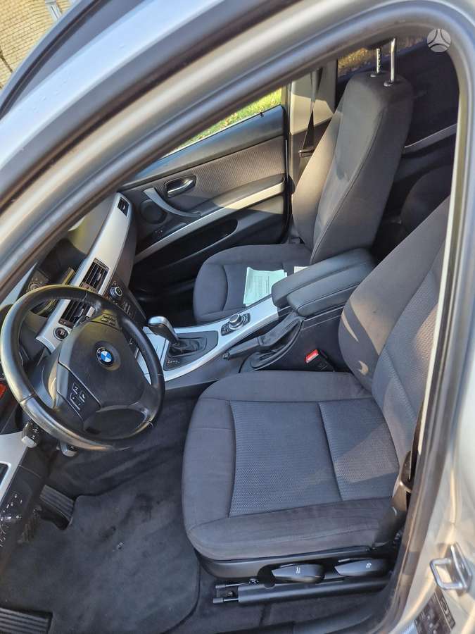 BMW 318, wagon