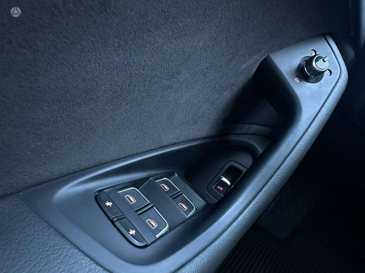 Audi A6 allroad, 3.0 l., Универсал