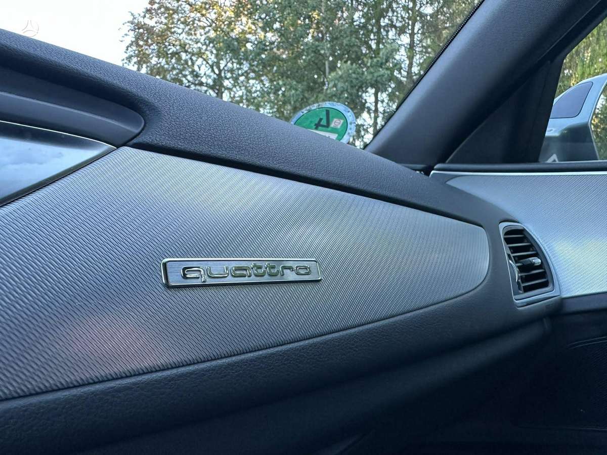 Audi A6 allroad, 3.0 l., wagon