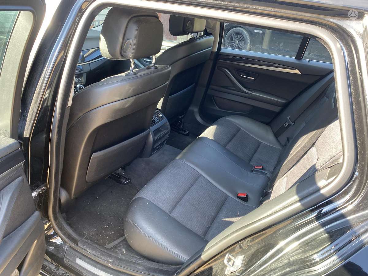 BMW 520, 2.0 l., wagon