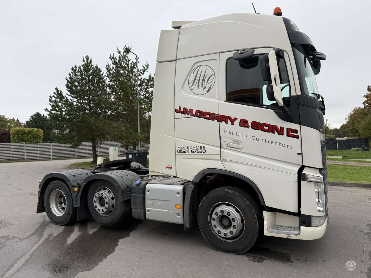 Volvo FH460, single sleeper