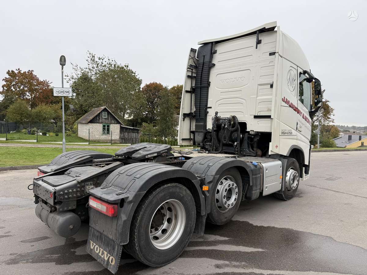 Volvo FH460, single sleeper