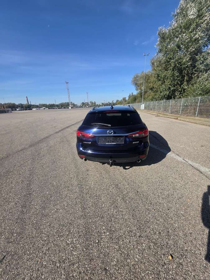 Mazda 6, 2.2 l., wagon
