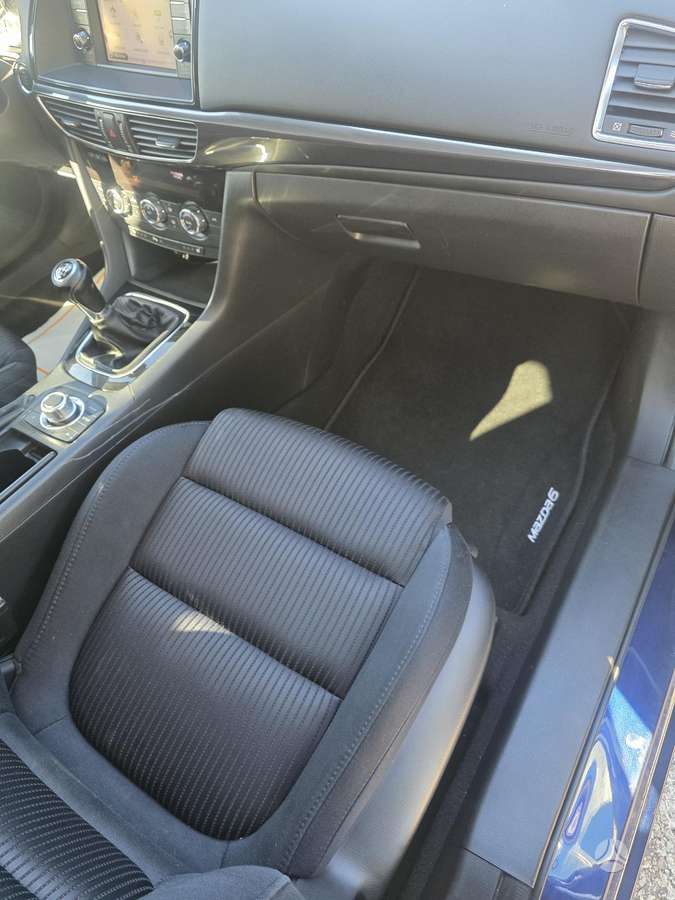 Mazda 6, 2.2 l., universalas