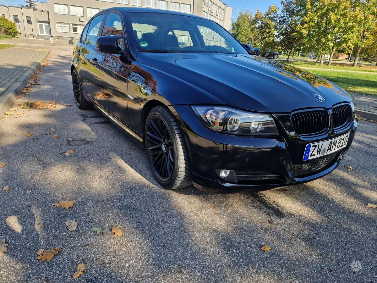 BMW 318, 2.0 l., Седан