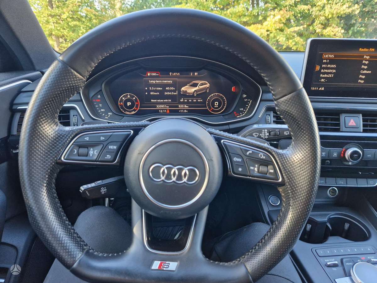 Audi A4, 2.0 l., Универсал