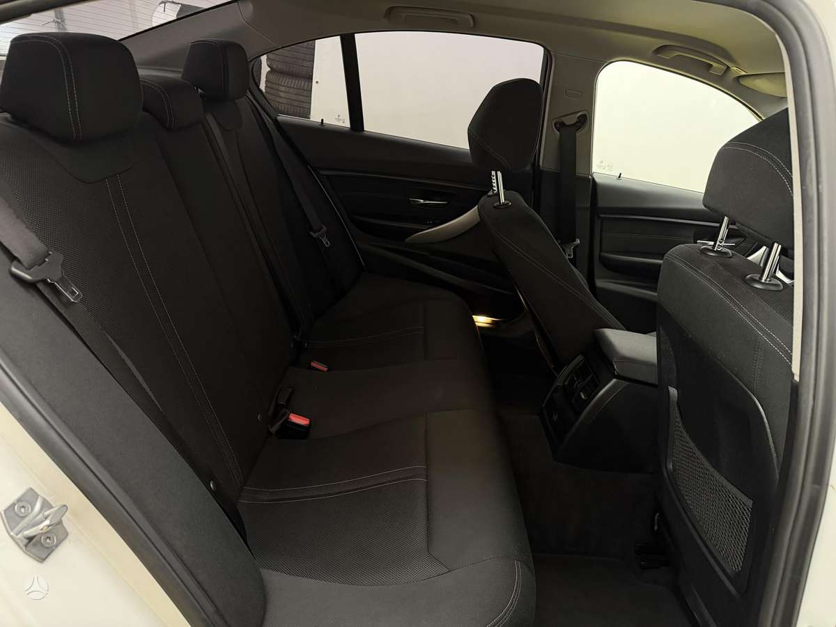 BMW 316, 2.0 l., Седан