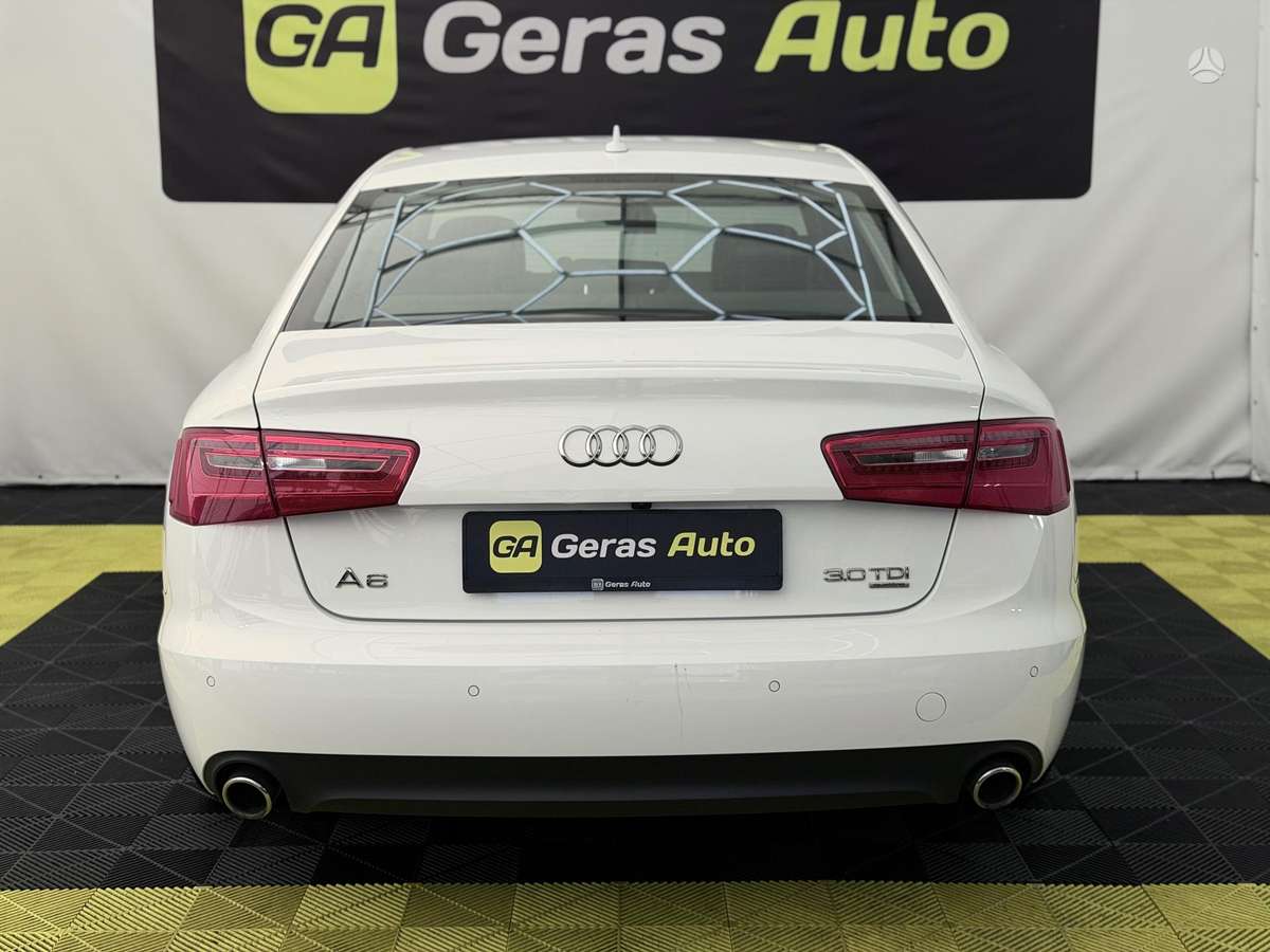 Audi A6, 3.0 l., sedanas