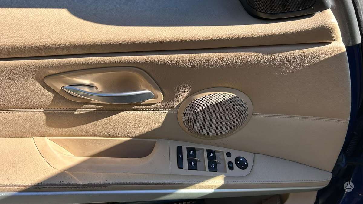 BMW 325, Универсал