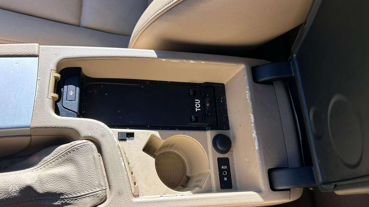 BMW 325, Универсал