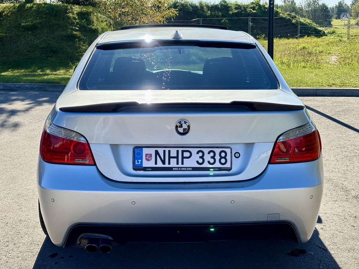 BMW 525, 3.0 l., Седан