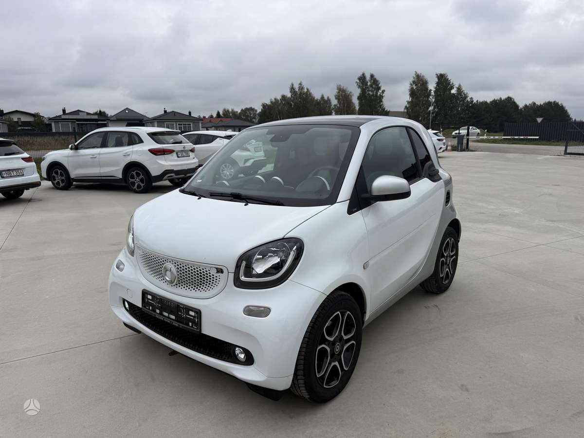 Smart Fortwo, 1.0 l., hatchback